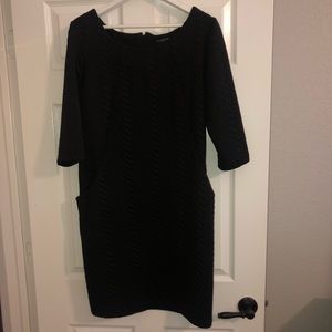 Quilted look black dresss